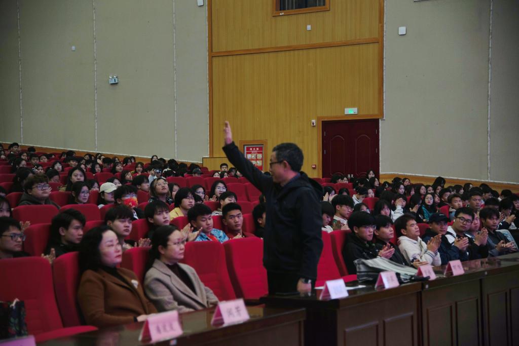 图示, 示意图

中度可信度描述已自动生成:ver1
